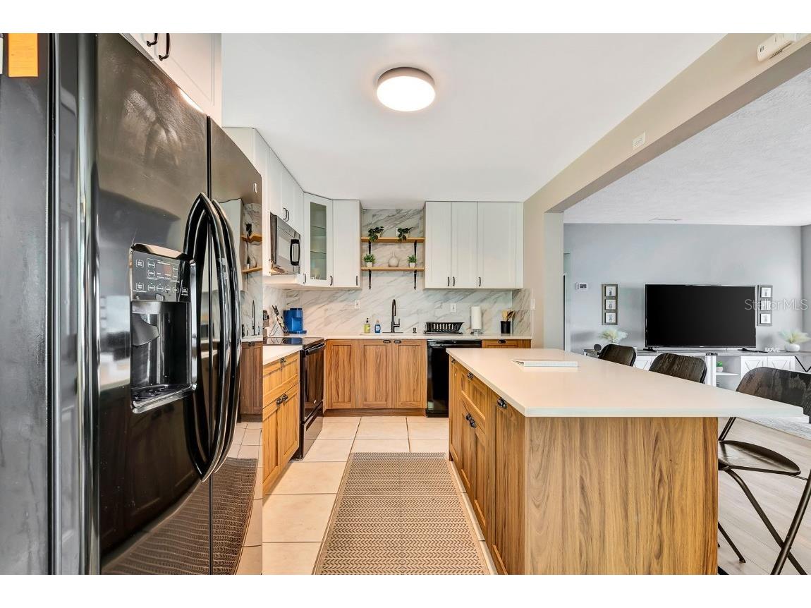 2127 Lee Lane Sarasota FL 34231 A4676387 image18