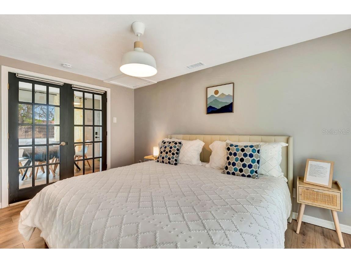 2127 Lee Lane Sarasota FL 34231 A4676387 image20