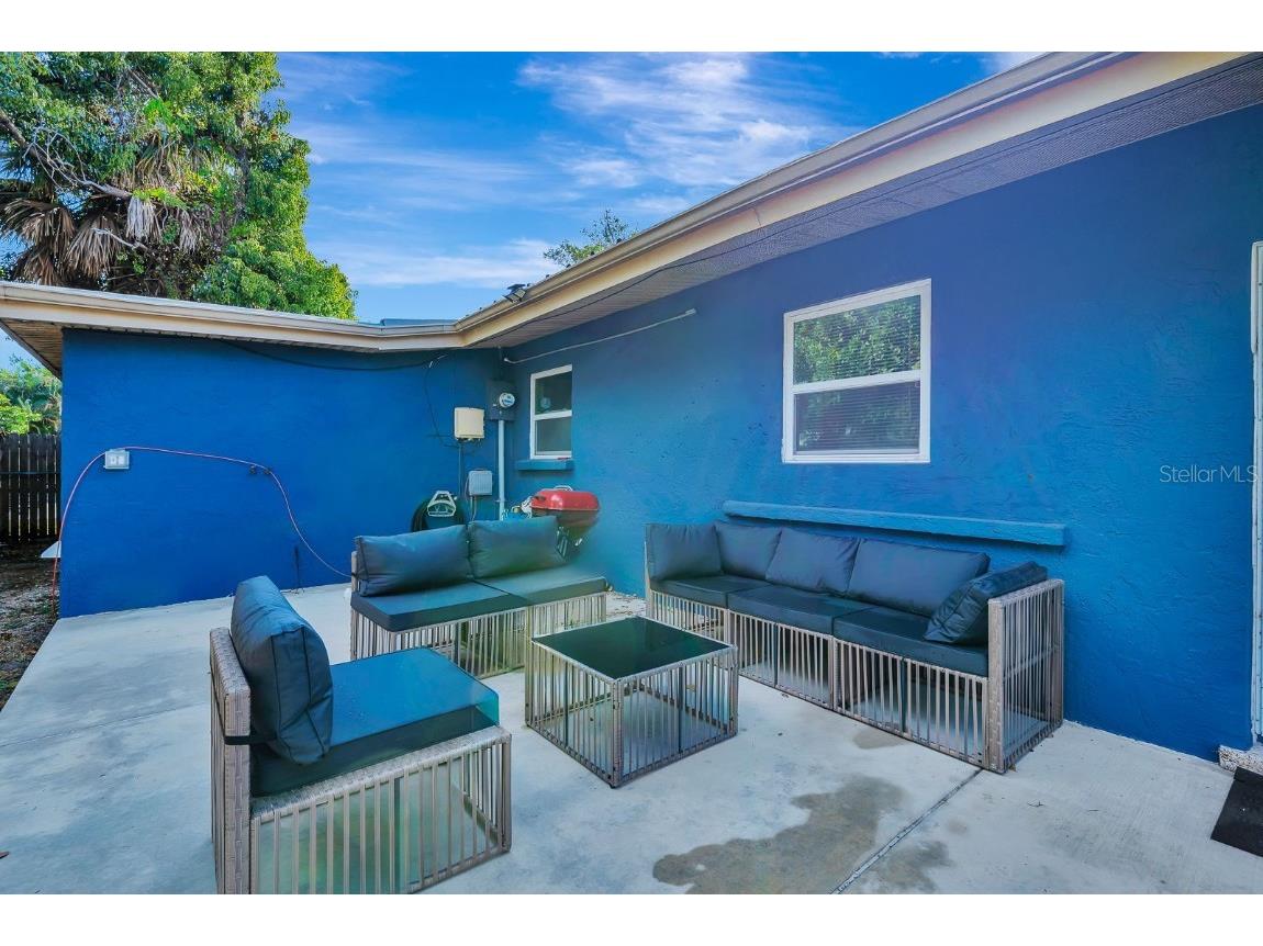 2127 Lee Lane Sarasota FL 34231 A4676387 image32