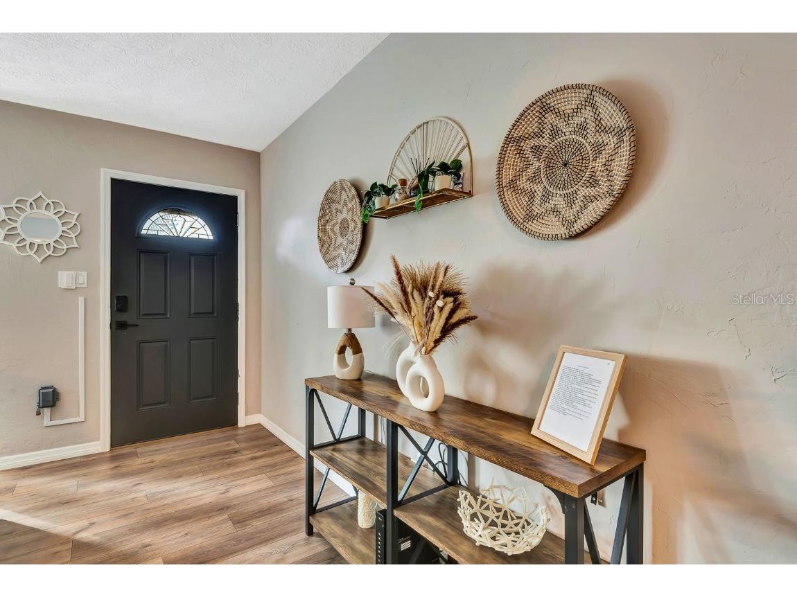 2127 Lee Lane Sarasota FL 34231 A4676387 image5