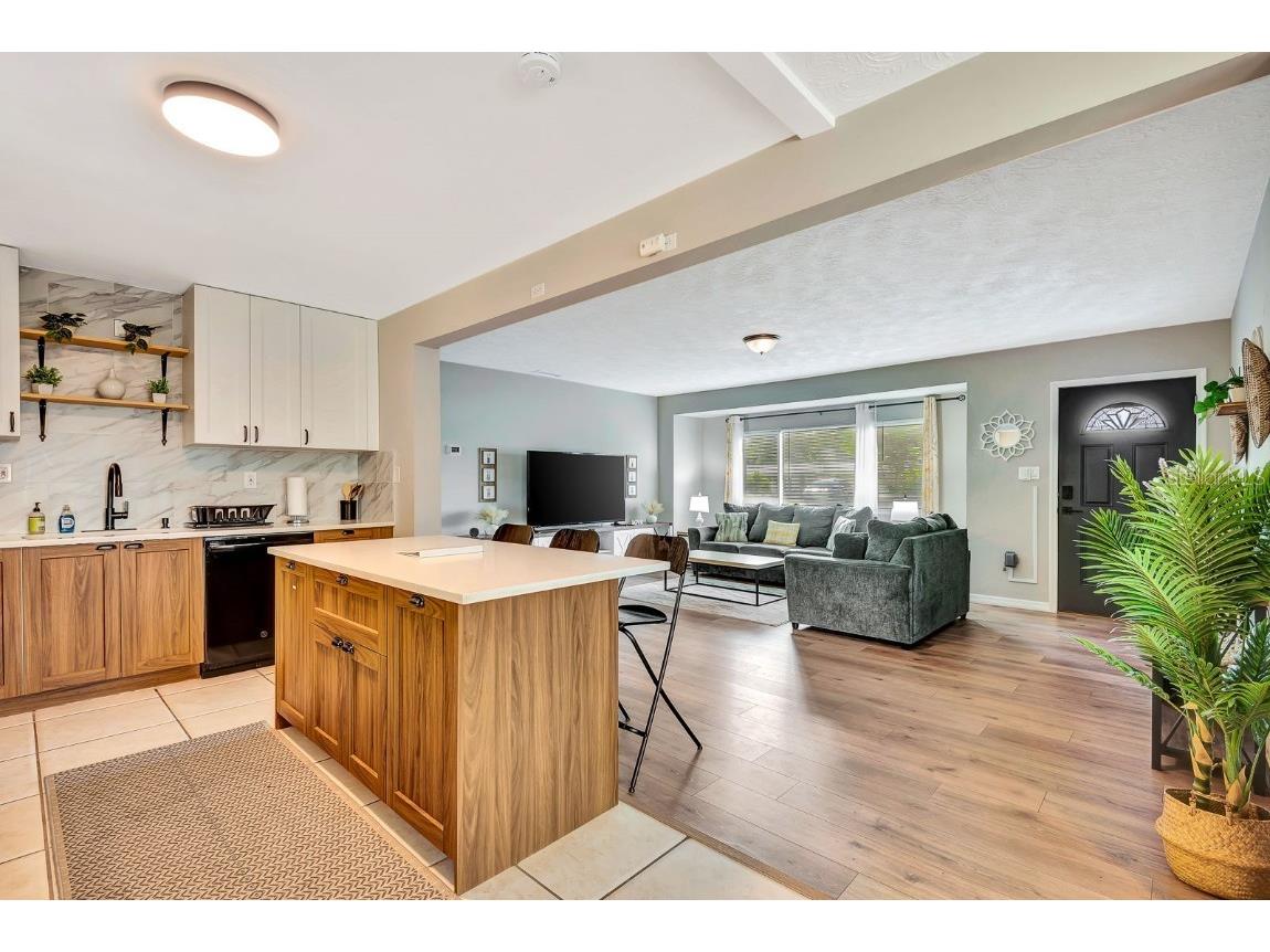 2127 Lee Lane Sarasota FL 34231 A4676387 image9