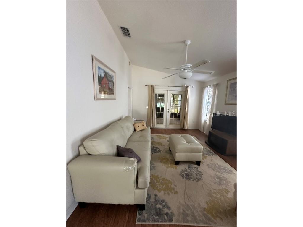 2127 N.E. 40th Ave. Ocala FL 34470 OM699658 image3