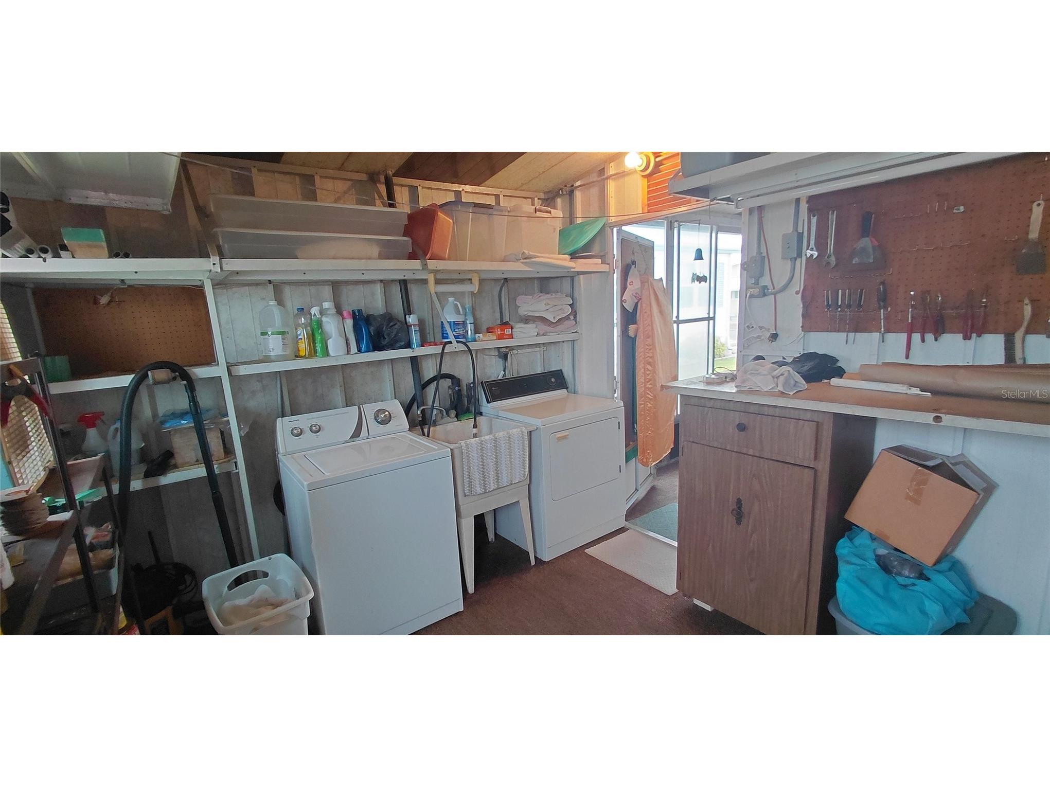 2127 Oahu Drive Holiday FL 34691 TB8481620 image29