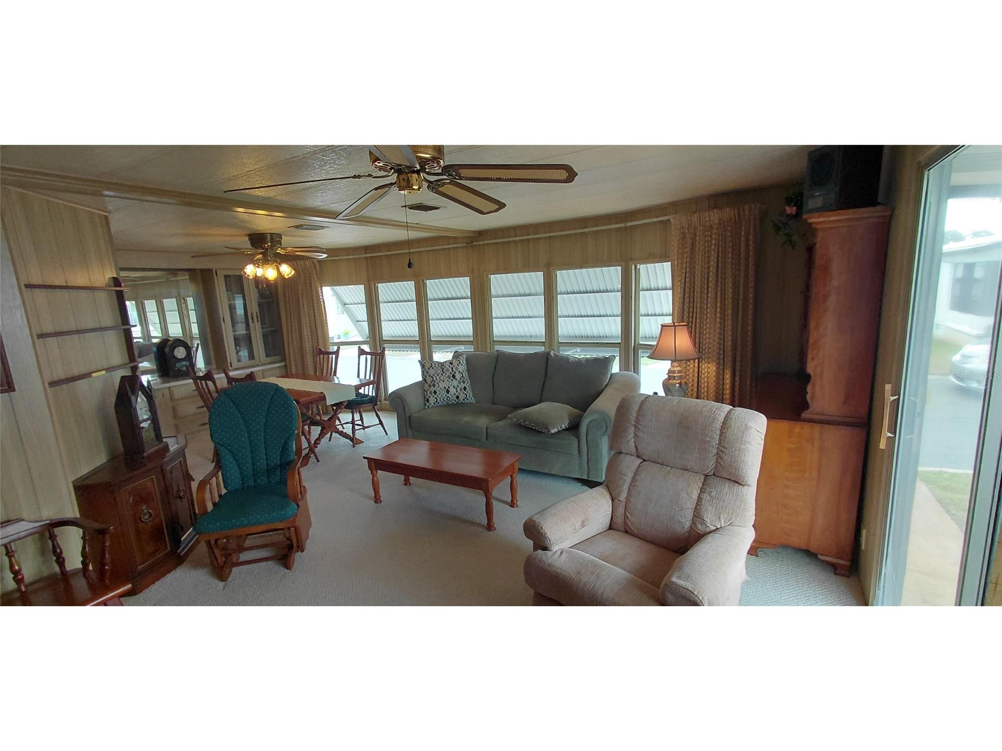2127 Oahu Drive Holiday FL 34691 TB8481620 image3