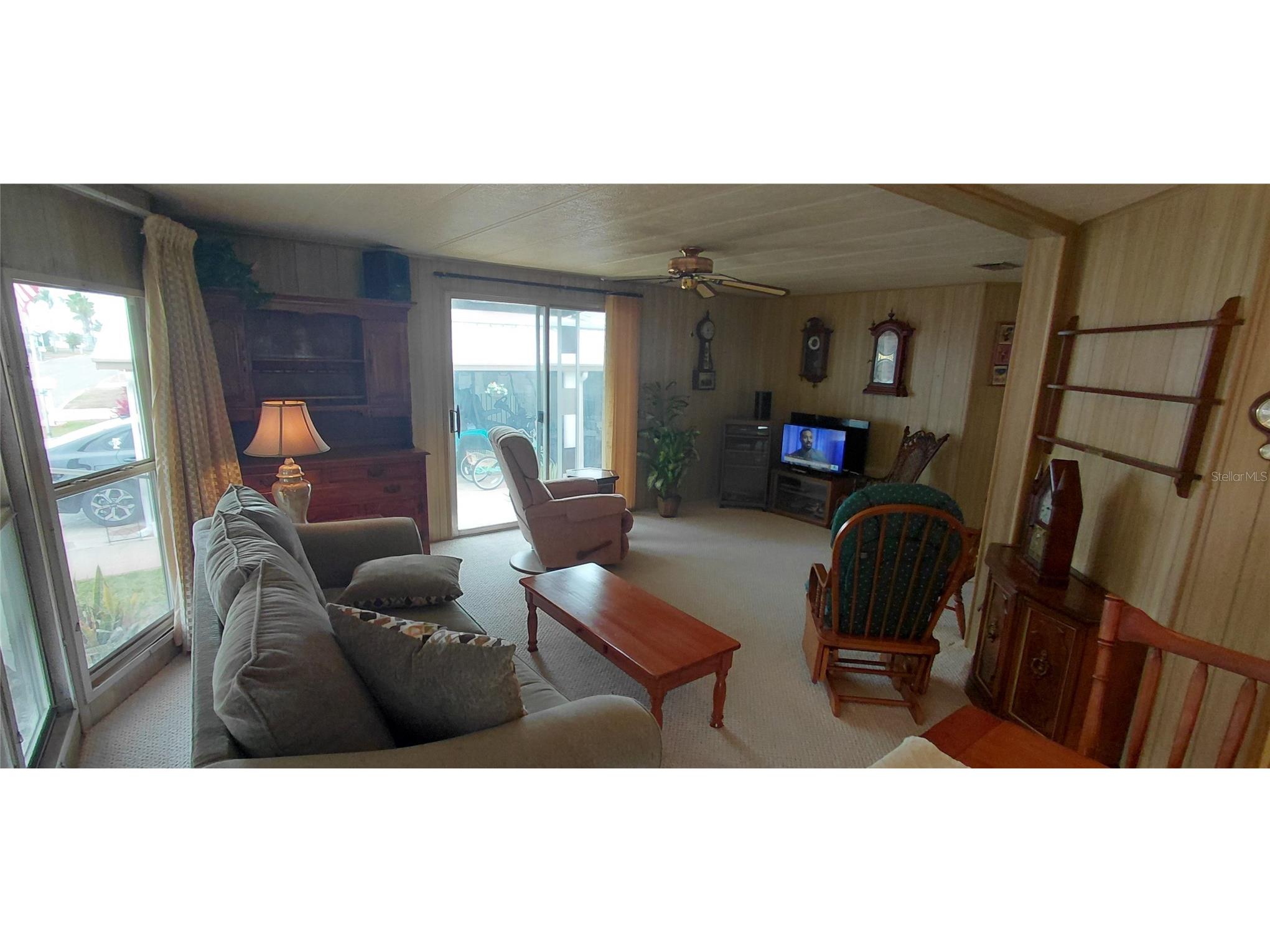 2127 Oahu Drive Holiday FL 34691 TB8481620 image4