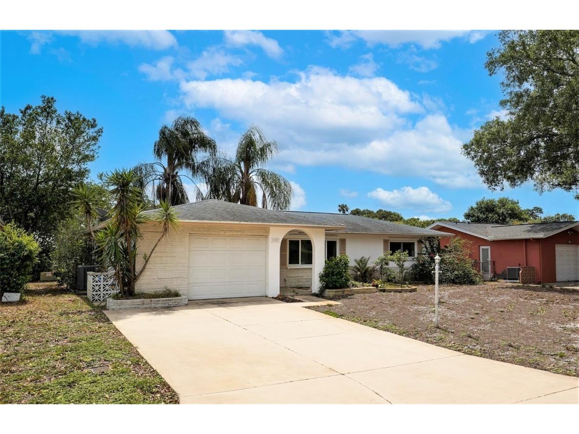 2127 Scotland Drive Clearwater FL 33763 U8196049 image1