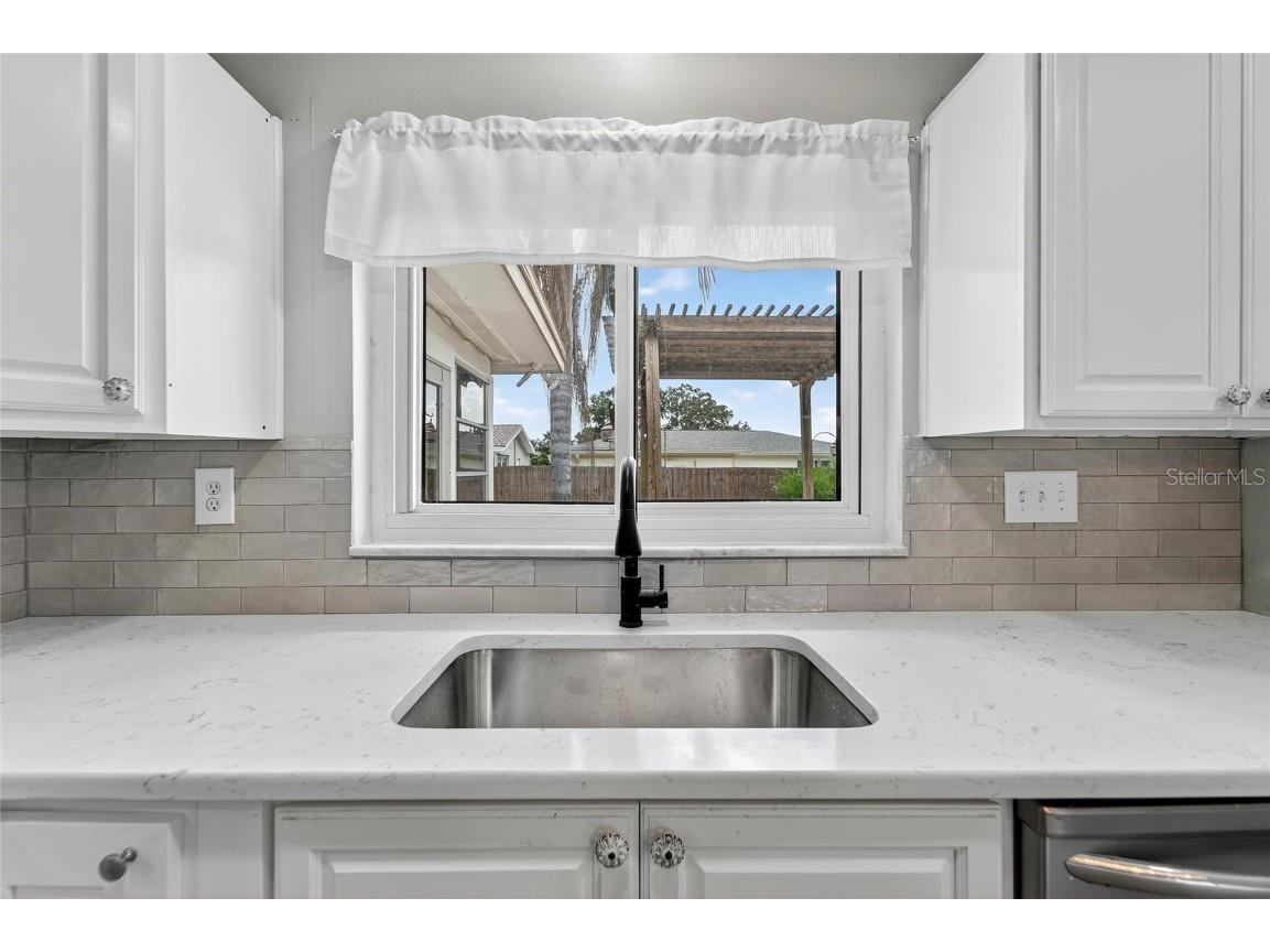 2127 Scotland Drive Clearwater FL 33763 TB8436165 image11