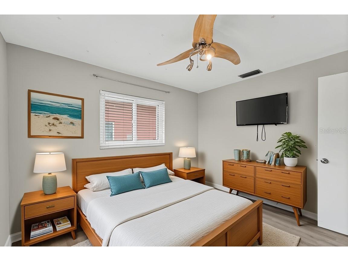 2127 Scotland Drive Clearwater FL 33763 TB8436165 image16