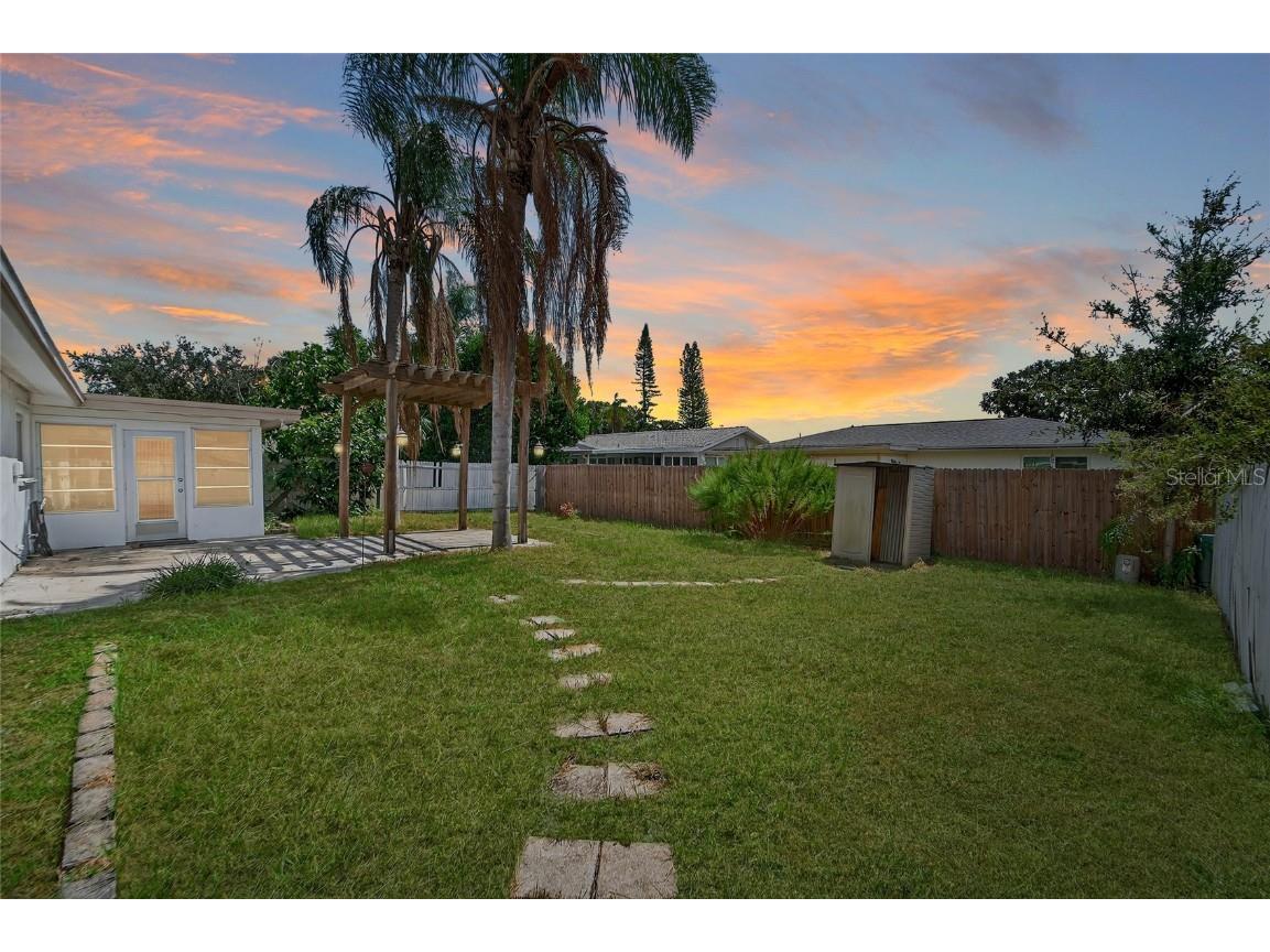 2127 Scotland Drive Clearwater FL 33763 TB8436165 image28