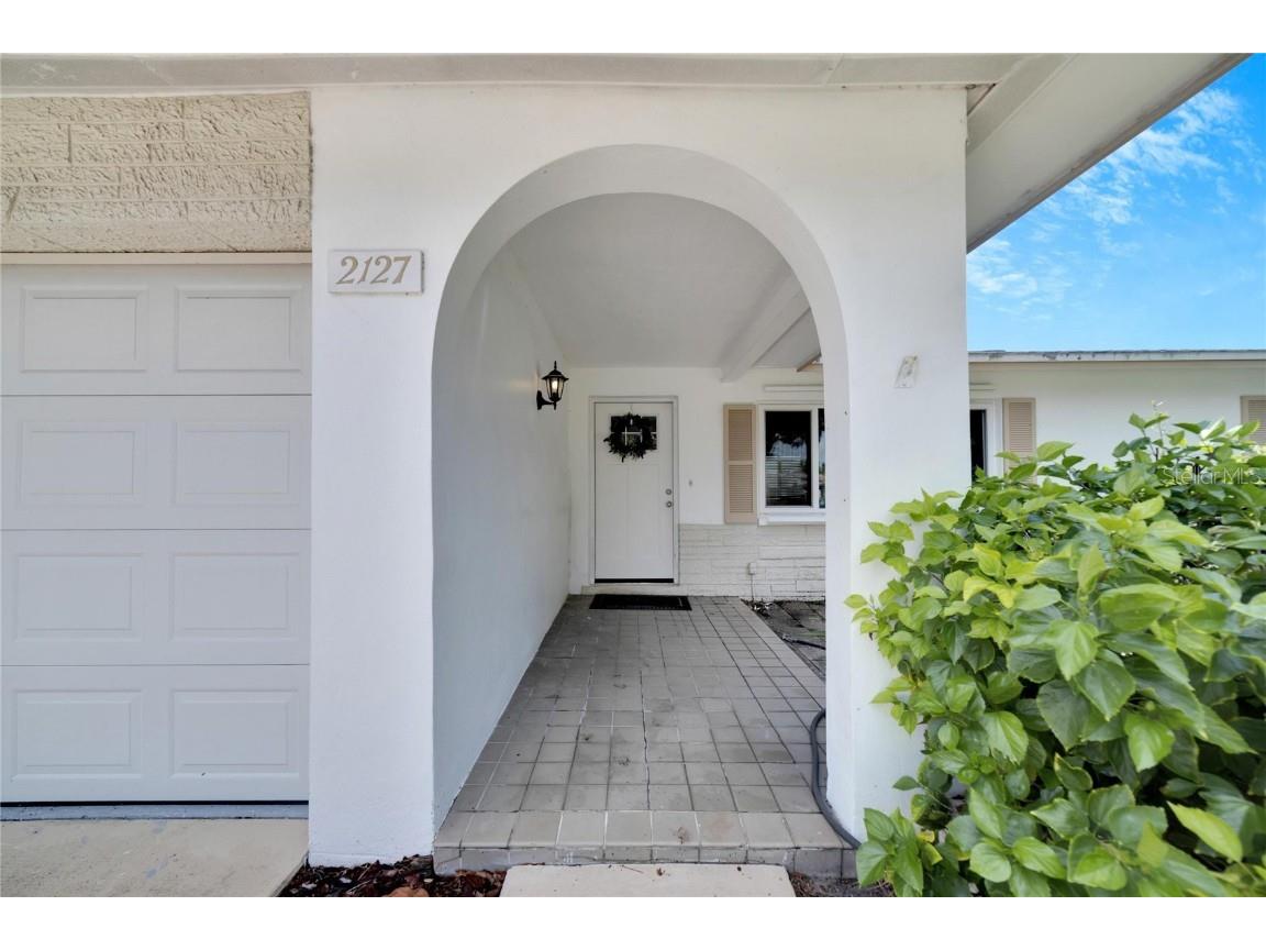 2127 Scotland Drive Clearwater FL 33763 TB8436165 image4