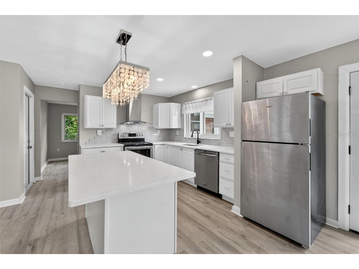 2127 Scotland Drive Clearwater FL 33763 TB8436165 image9