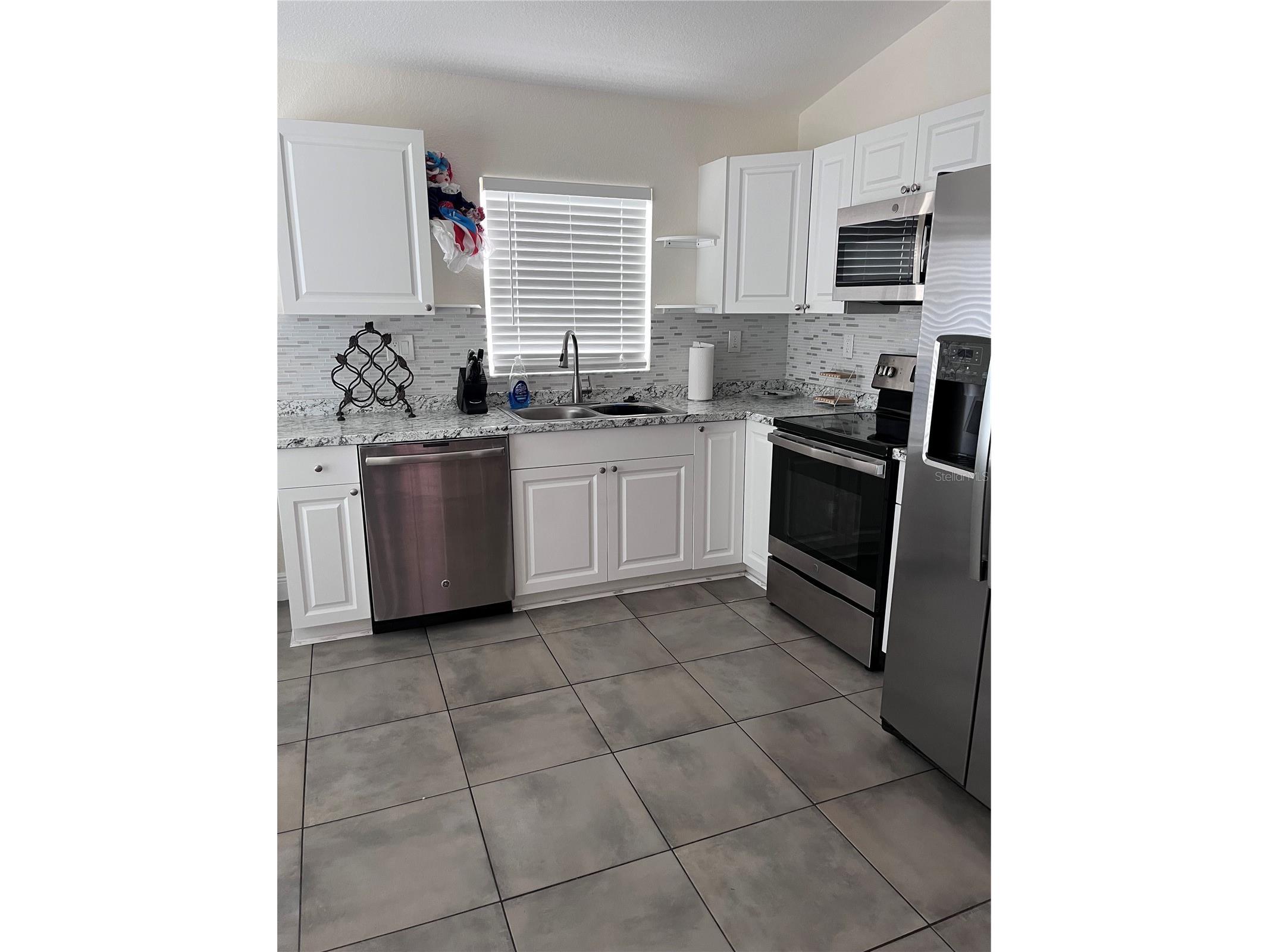 2127 W Perio Street #1 Tampa FL 33612 TB8506987 image3