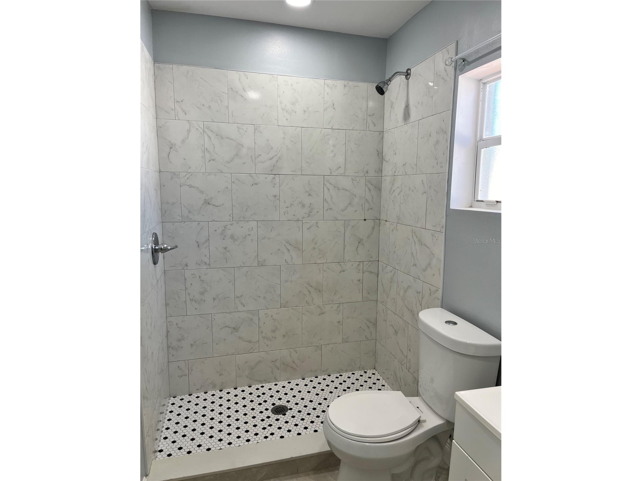 2127 W Perio Street #1 Tampa FL 33612 TB8506987 image5