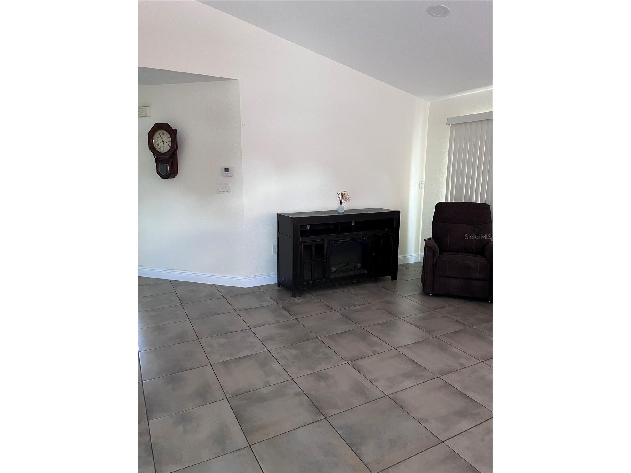2127 W Perio Street #1 Tampa FL 33612 TB8506987 image7