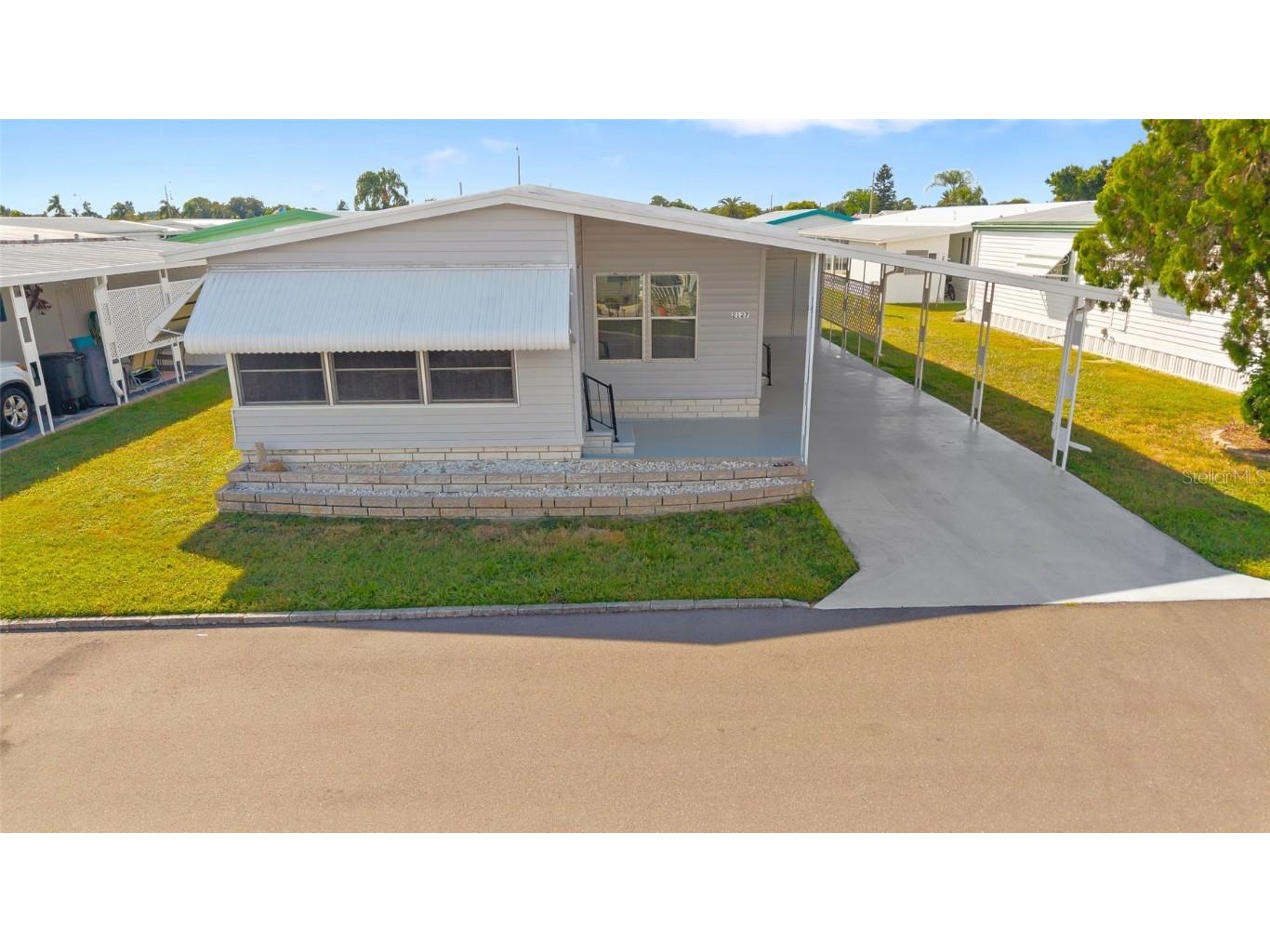 2127 Wailua Drive Holiday FL 34691 - LAKE CONELY TB8430560 image1