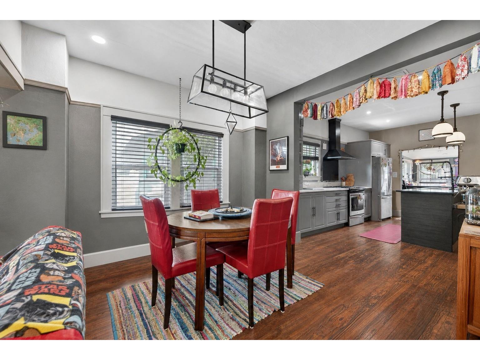 2128 5th Avenue N Saint Petersburg FL 33713 TB8517632 image6