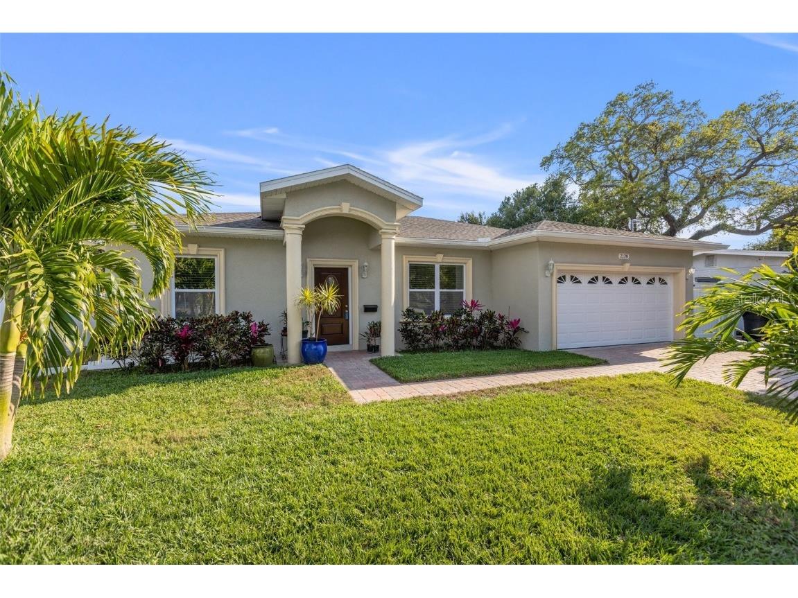 2128 Barcelona Way S Saint Petersburg FL 33712 U8192309 image1