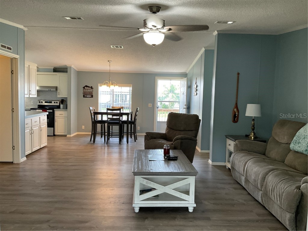 2128 SE 32nd Street Okeechobee FL 34974 - LAKE OKEECHOBEE OK225377 image35