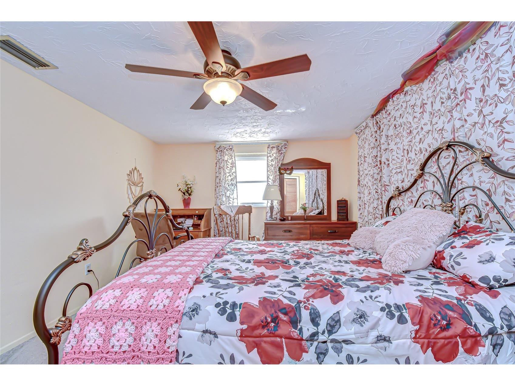 2128 Shannon Drive Holiday FL 34690 TB8463832 image15