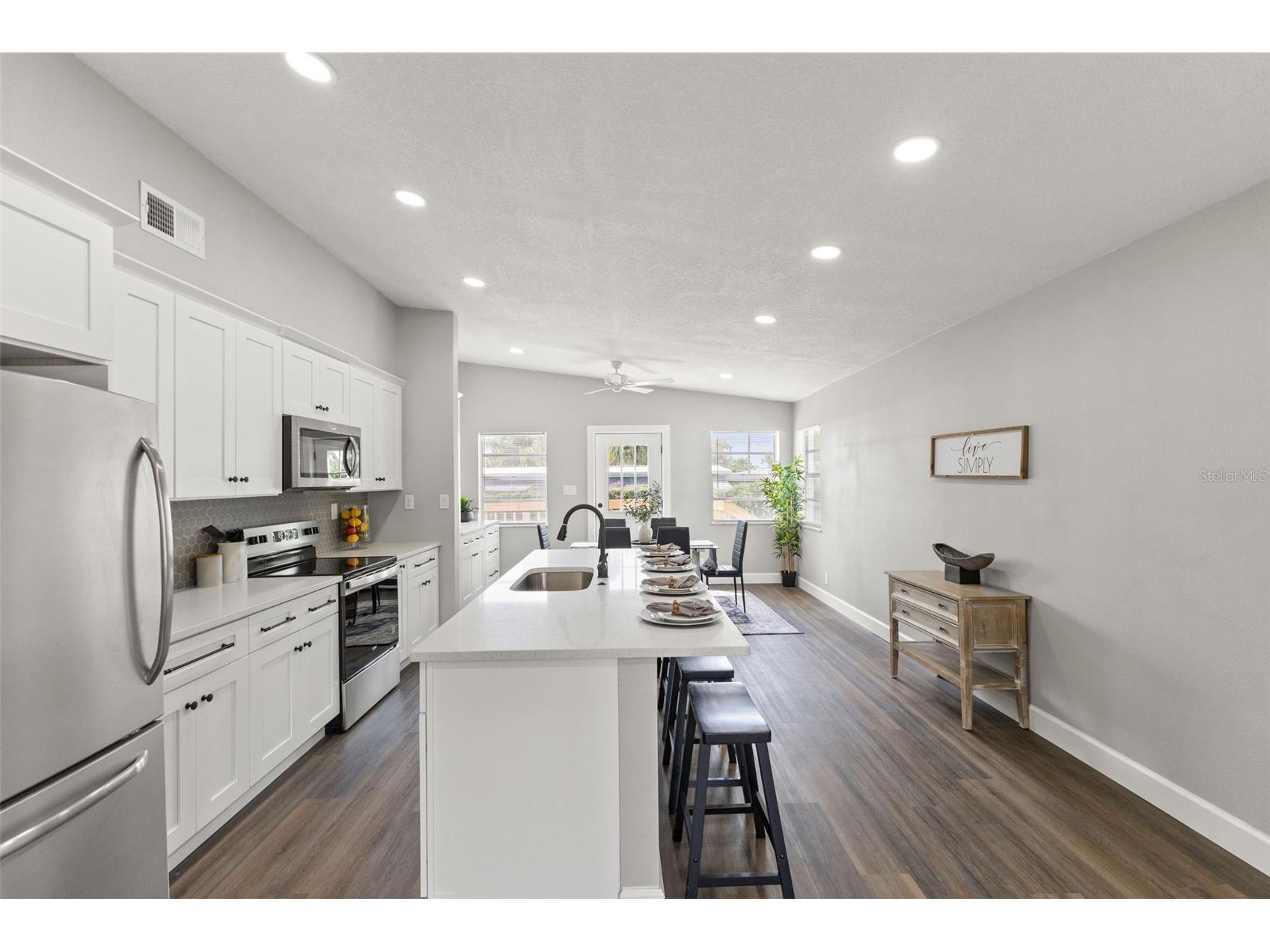 2128 W Elm Street Tampa FL 33604 TB8428936 image14