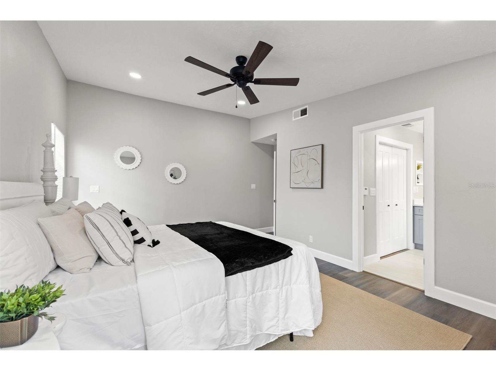 2128 W Elm Street Tampa FL 33604 TB8428936 image19