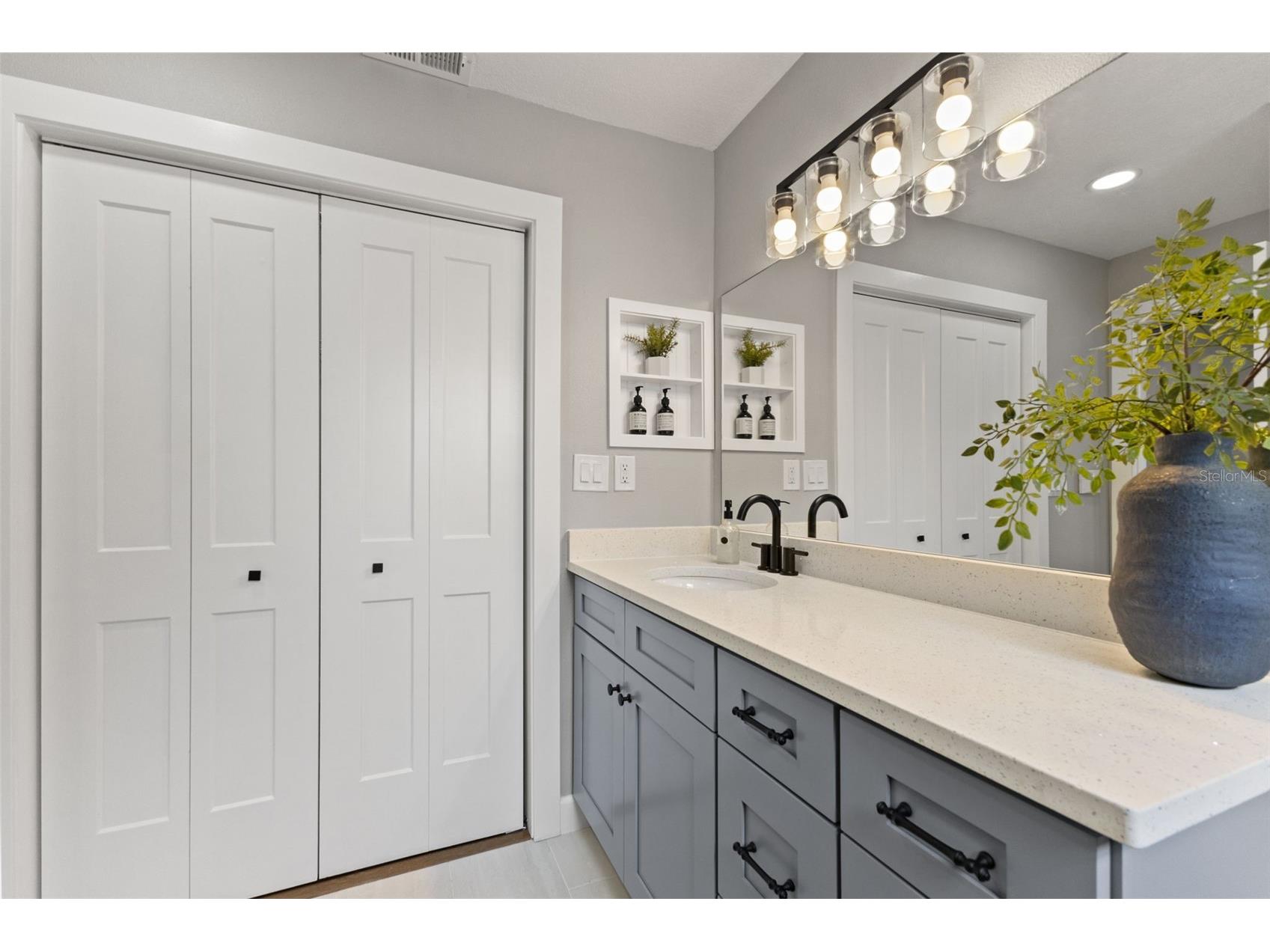 2128 W Elm Street Tampa FL 33604 TB8428936 image21