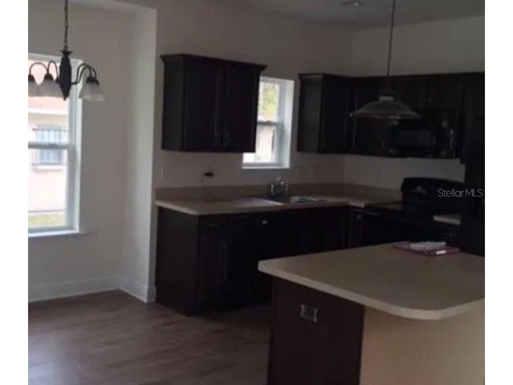 2128 W Walnut Street Tampa FL 33607 TB8384393 image4