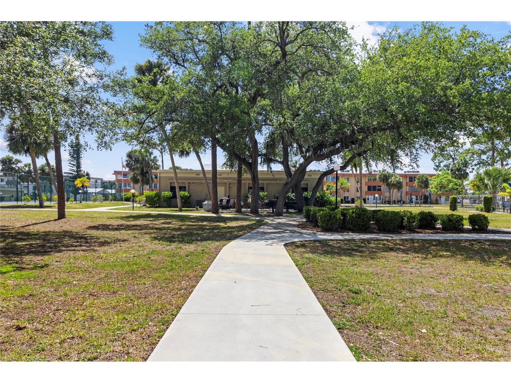 21280 Brinson Ave #220 Port Charlotte FL 33952 C7526325 image39