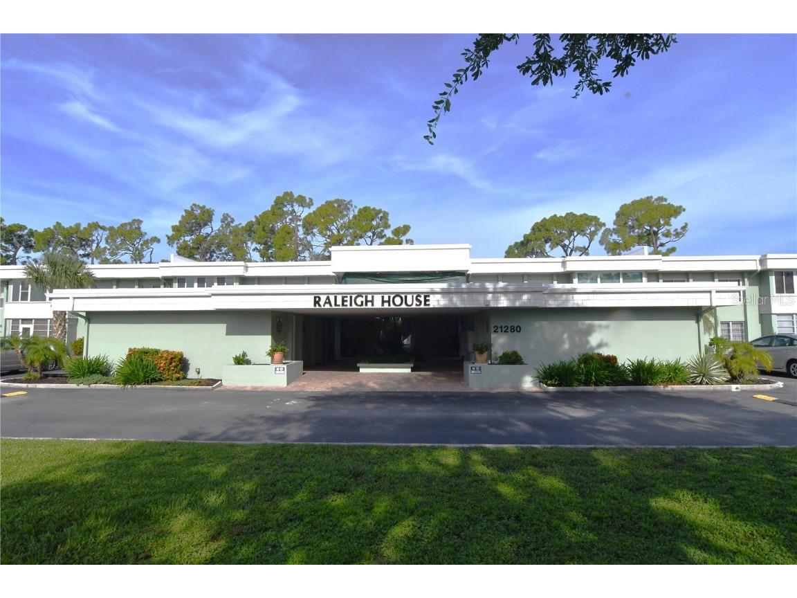 21280 Brinson Avenue #113 Port Charlotte FL 33952 C7496010 image1