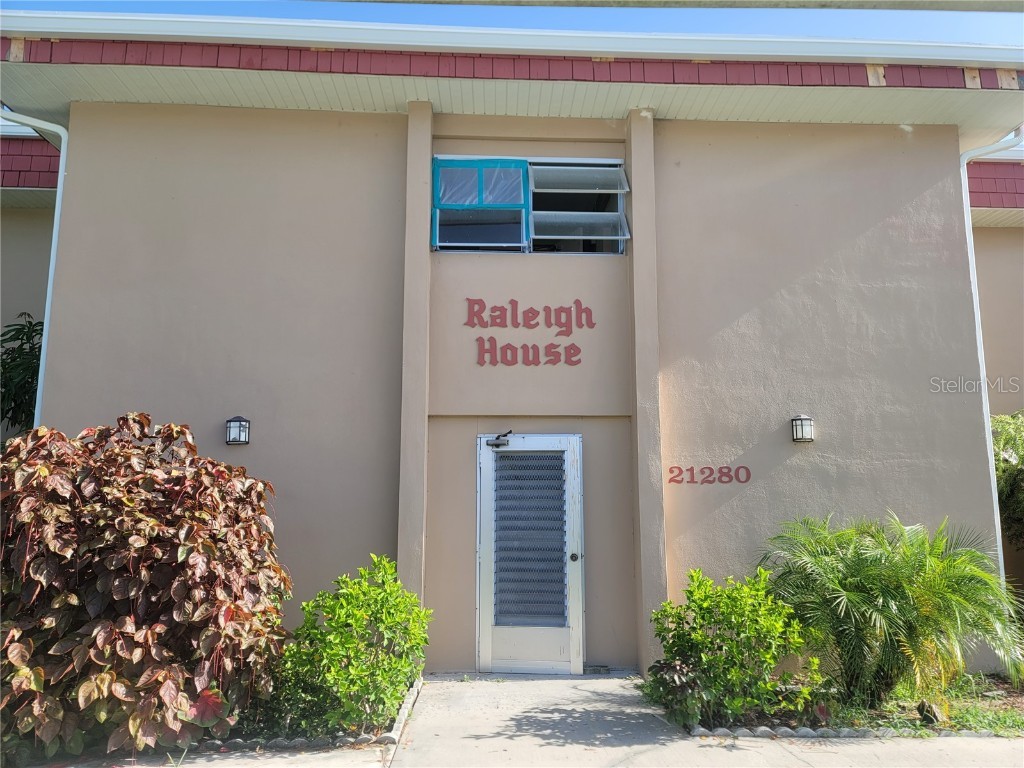 21280 Brinson Avenue #116 Port Charlotte FL 33952 O6136343 image1