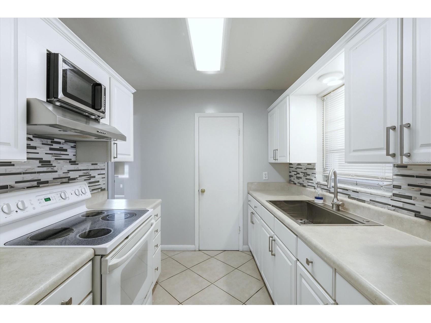 21283 Midway Boulevard Port Charlotte FL 33952 D6146269 image15