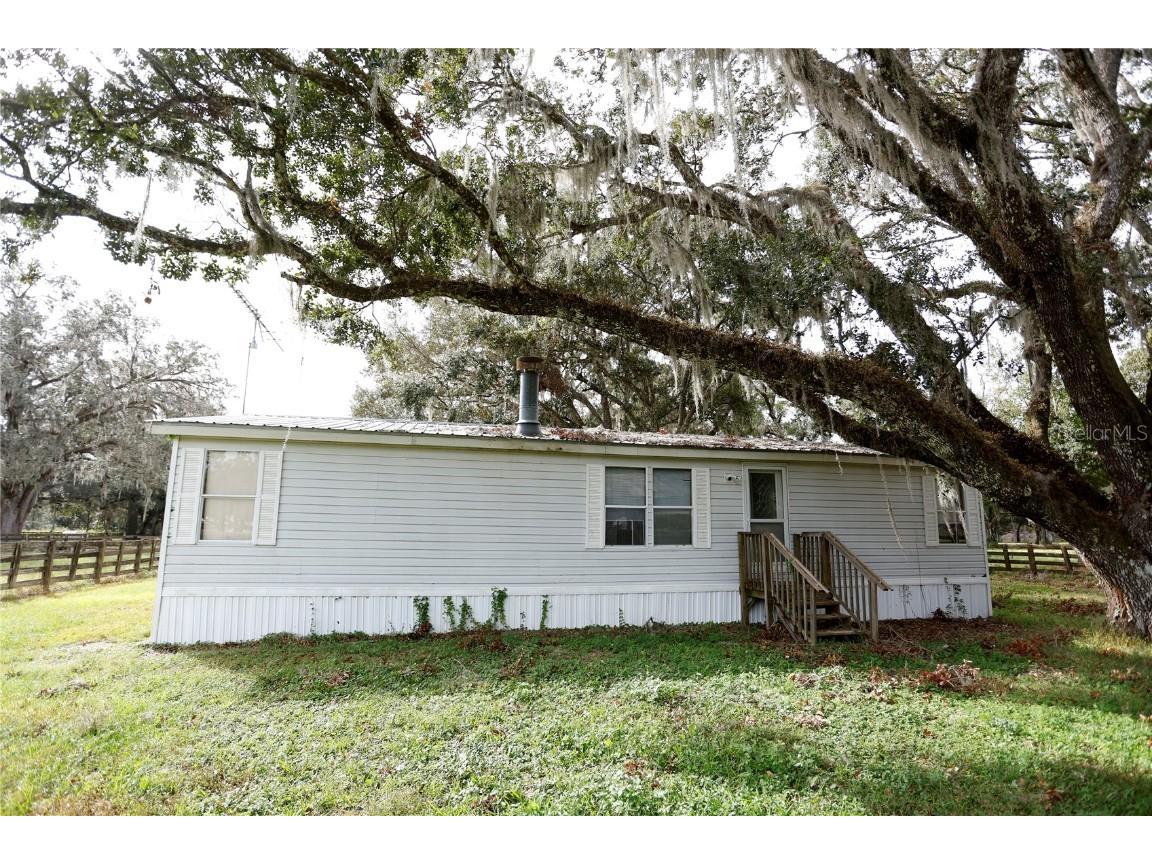 21284 Ayers Road Brooksville FL 34604 W7869967 image1