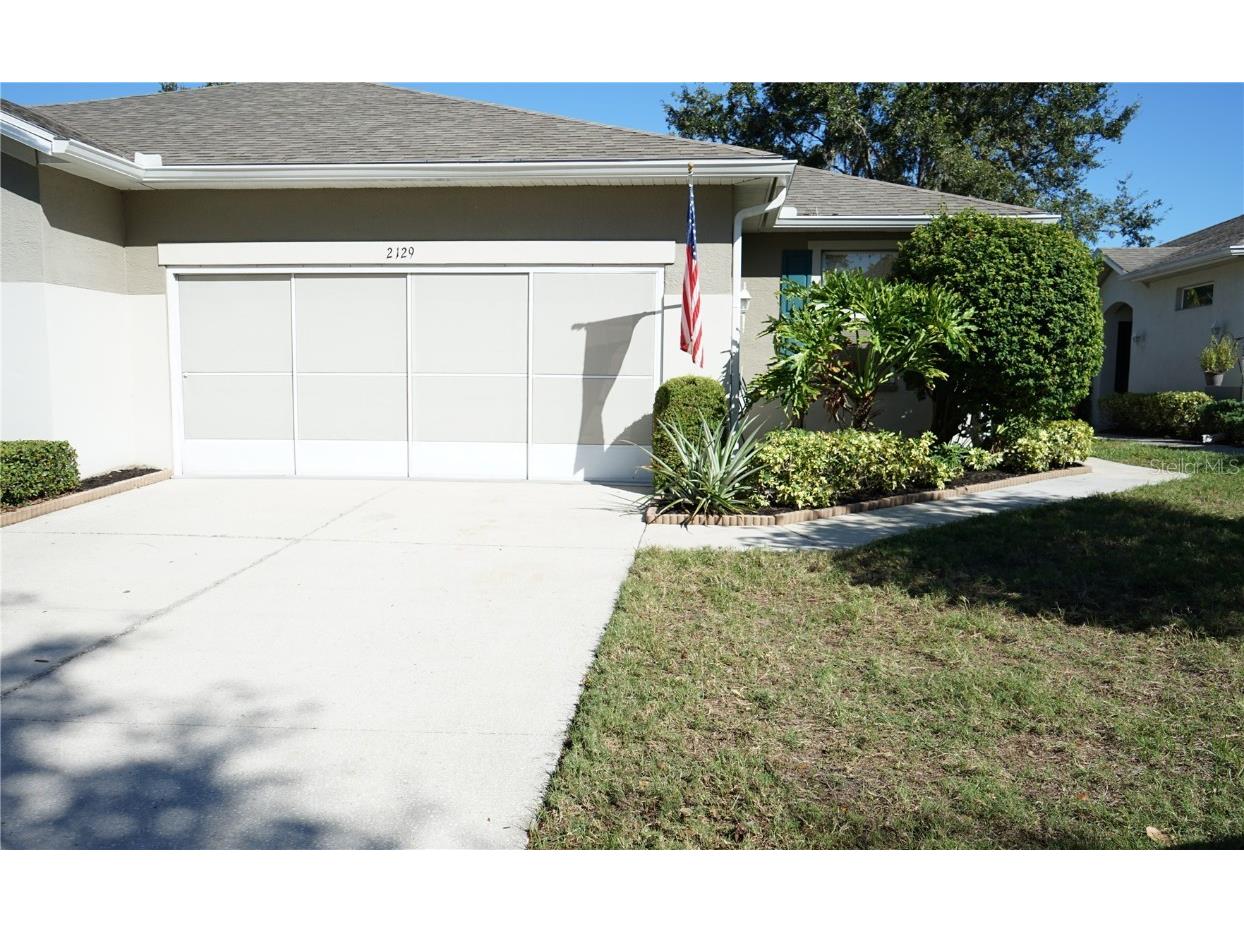 2129 Acadia Greens Drive #32 Sun City Center FL 33573 TB8437365 image1