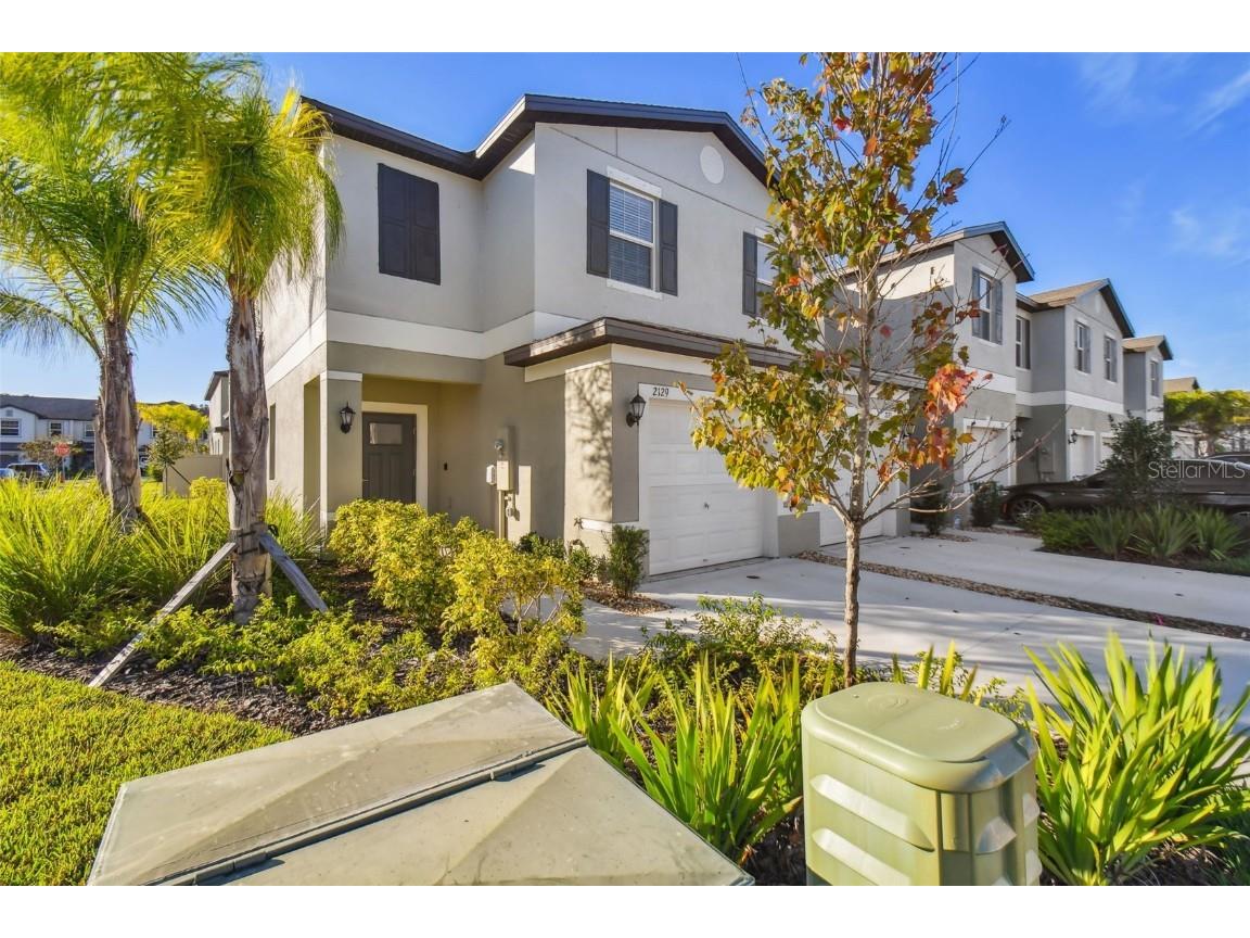 2129 Azure View Way Lutz FL 33558 T3489136 image1