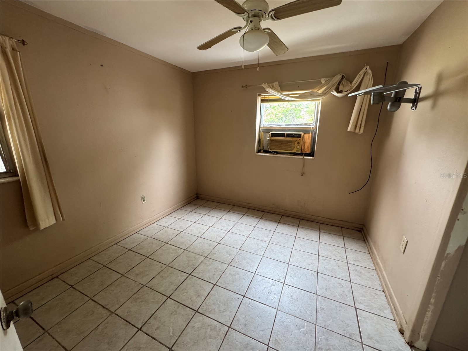 2129 Beach Avenue Apopka FL 32703 G5110820 image14