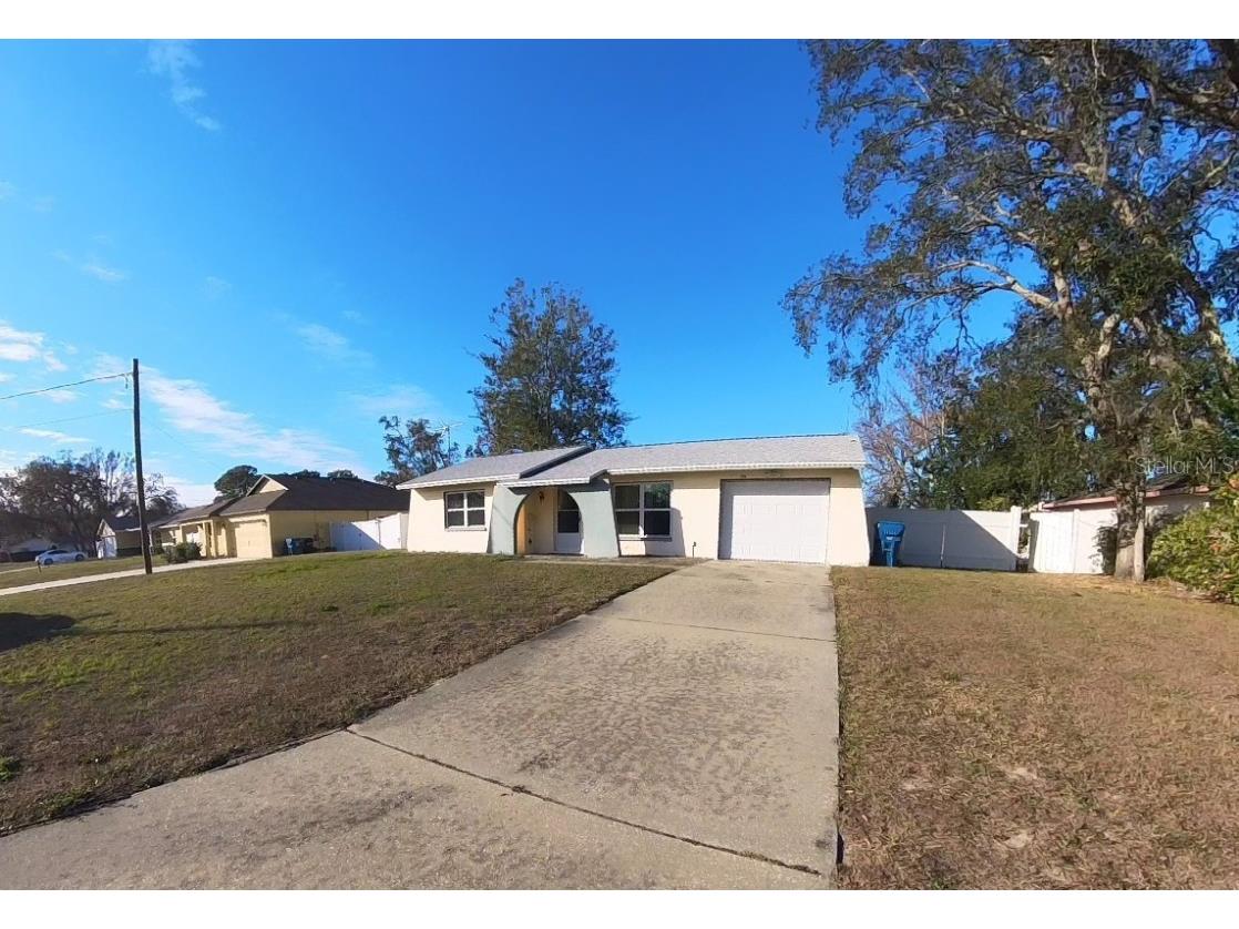 2129 Clayton Avenue Spring Hill FL 34609 TB8341148 image1