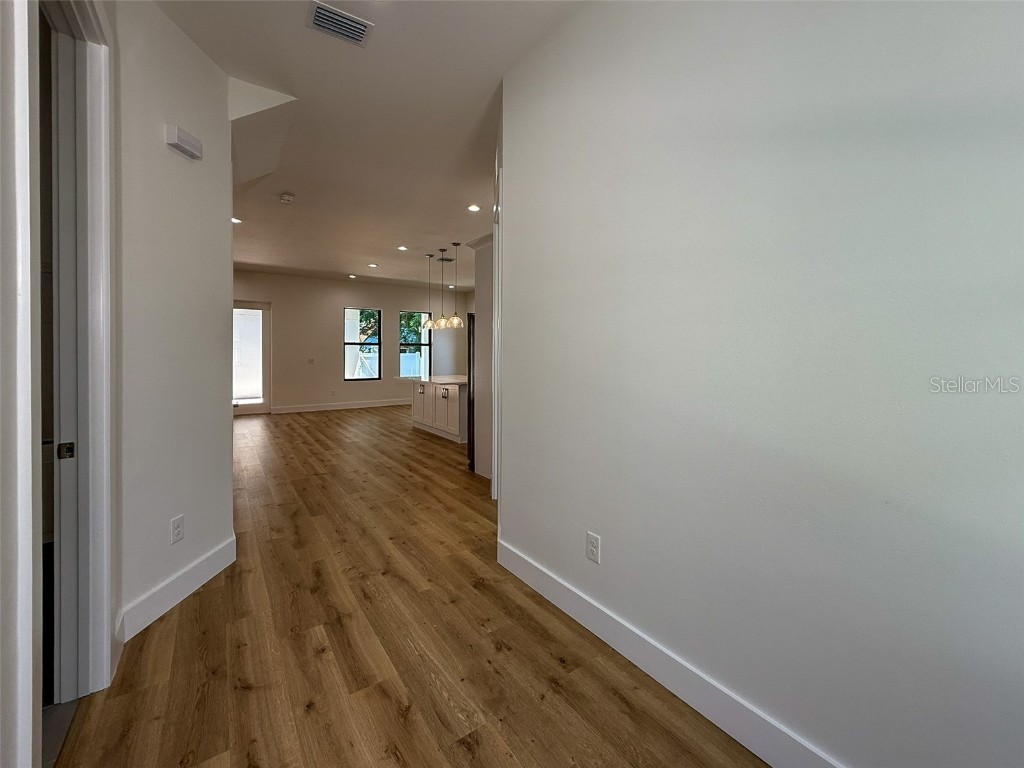 2129 W Pine Street #1 Tampa FL 33607 TB8403002 image6