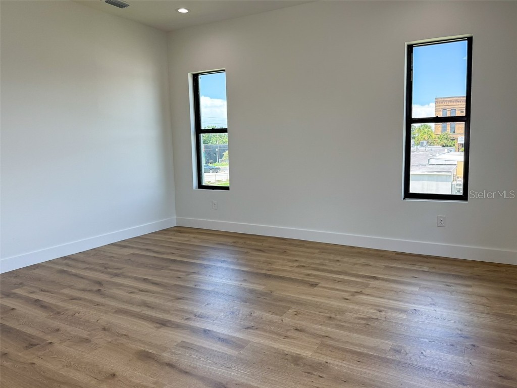 2129 W Pine Street #2 Tampa FL 33607 TB8403001 image36