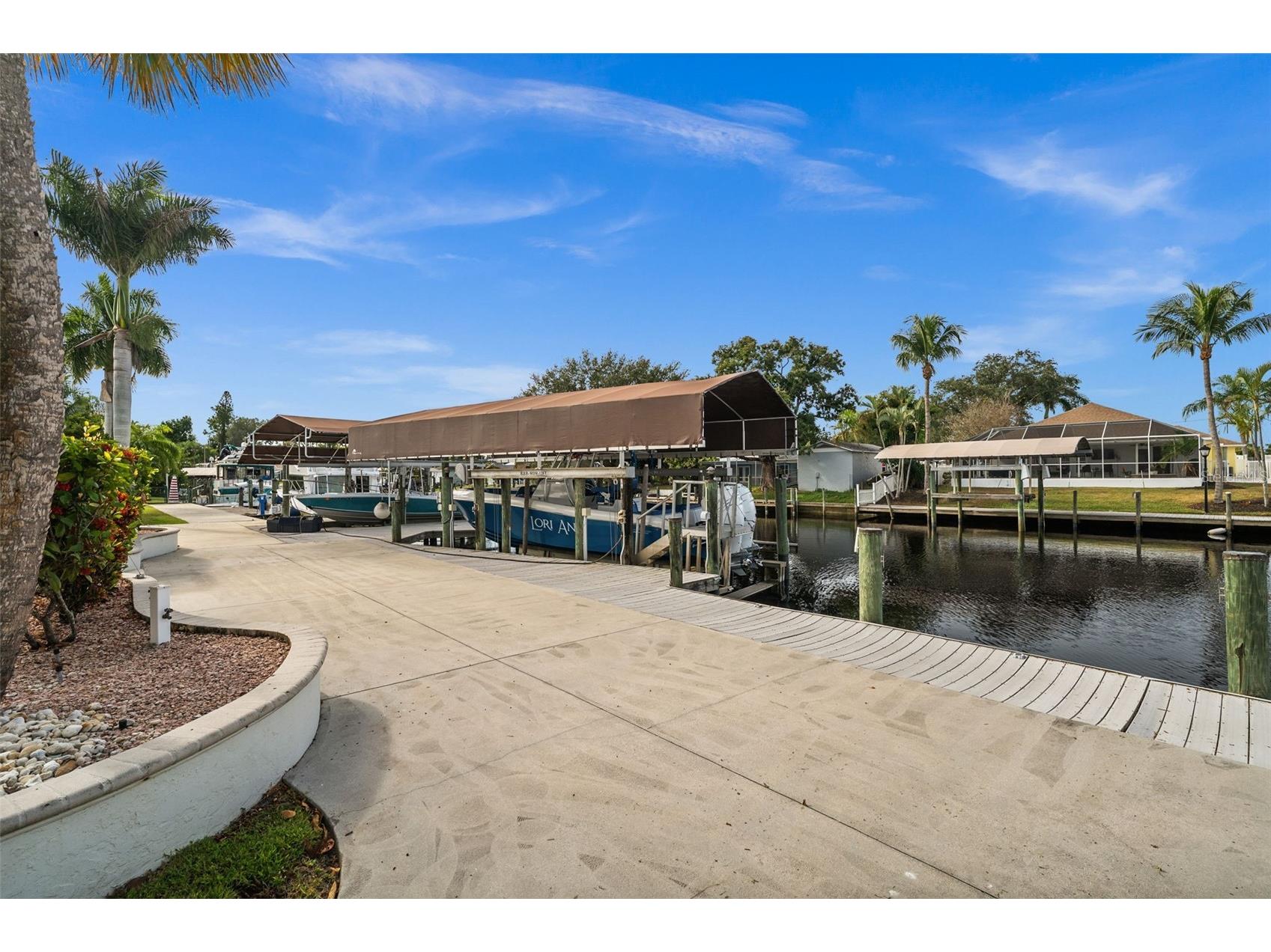 2129 W Tobago Circle Fort Myers FL 33905 TB8449573 image34