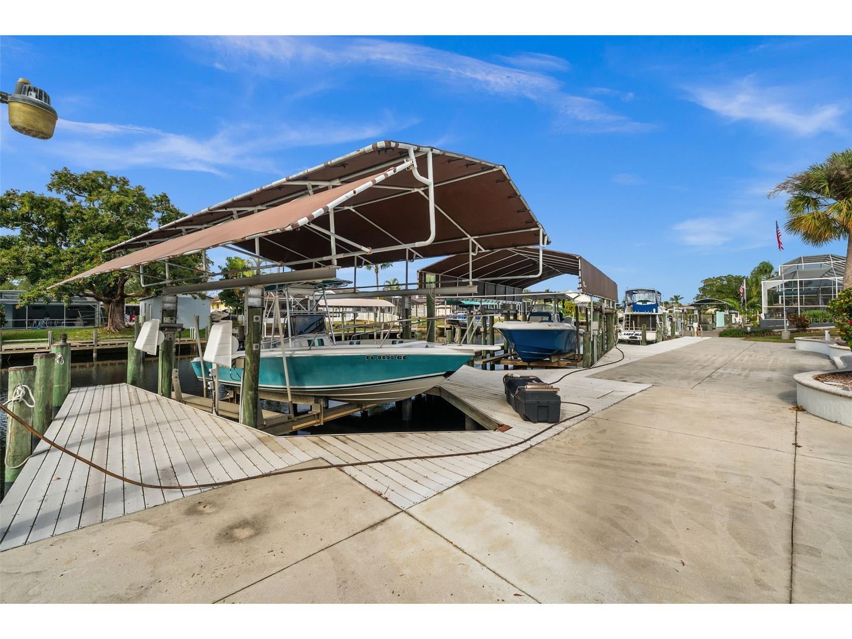 2129 W Tobago Circle Fort Myers FL 33905 TB8449573 image37