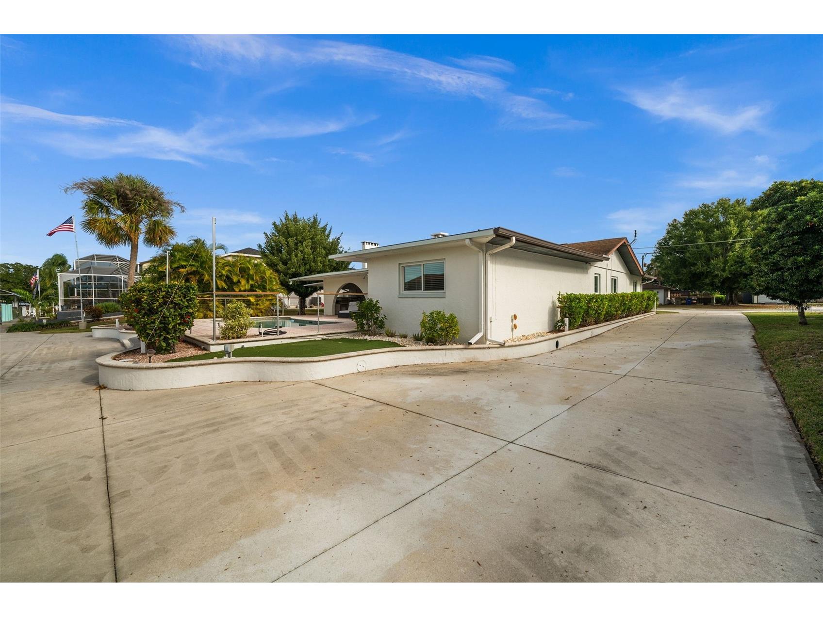 2129 W Tobago Circle Fort Myers FL 33905 TB8449573 image38