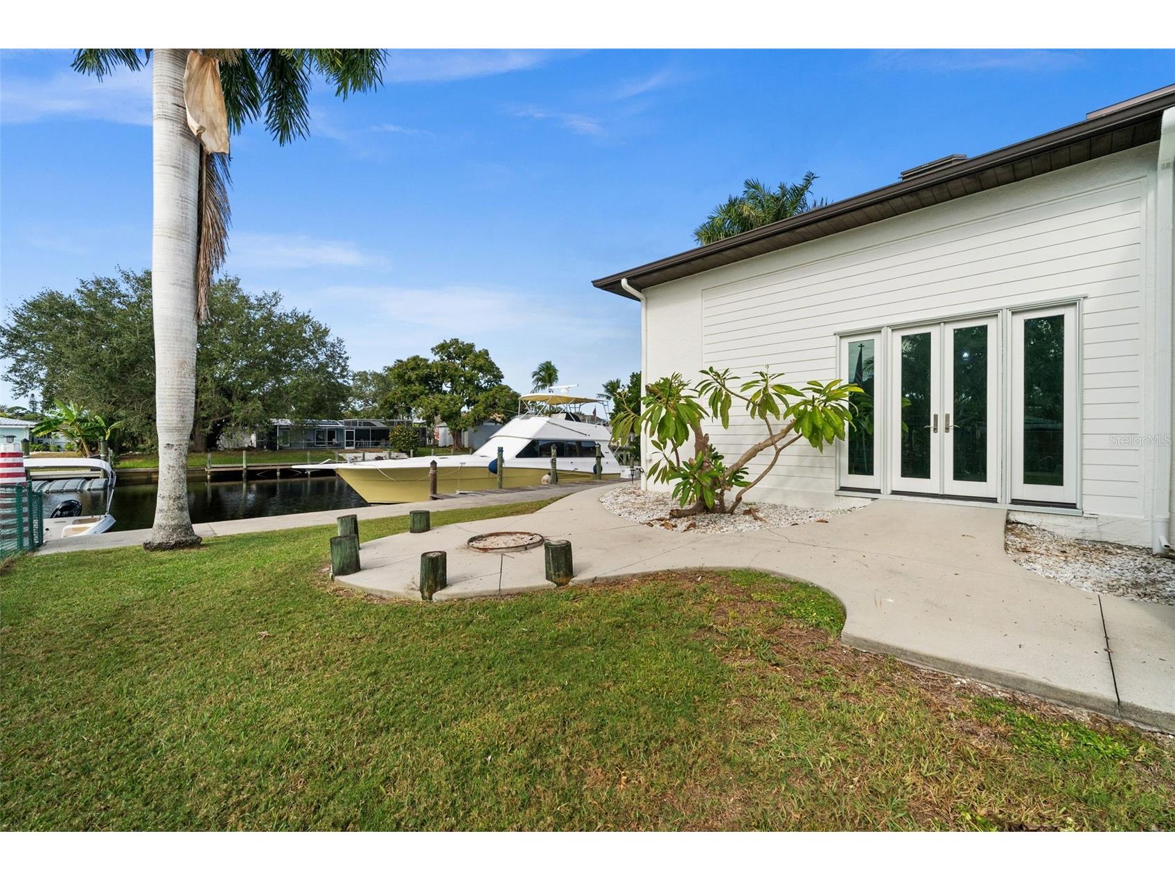 2129 W Tobago Circle Fort Myers FL 33905 TB8449573 image40