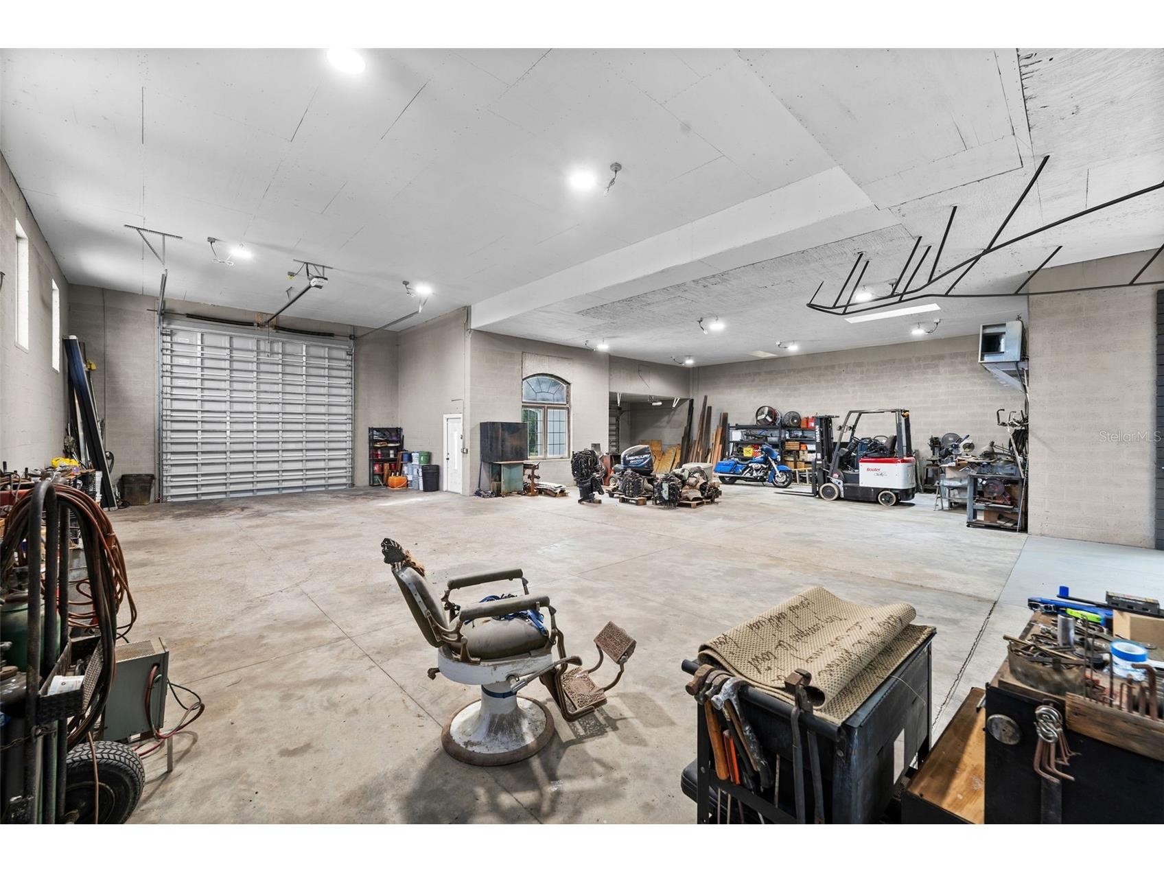 2129 W Tobago Circle Fort Myers FL 33905 TB8449573 image50