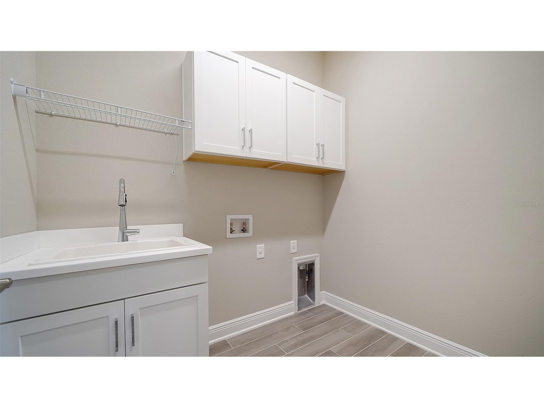 21297 Holmes Circle Venice FL 34293 A4677172 image27