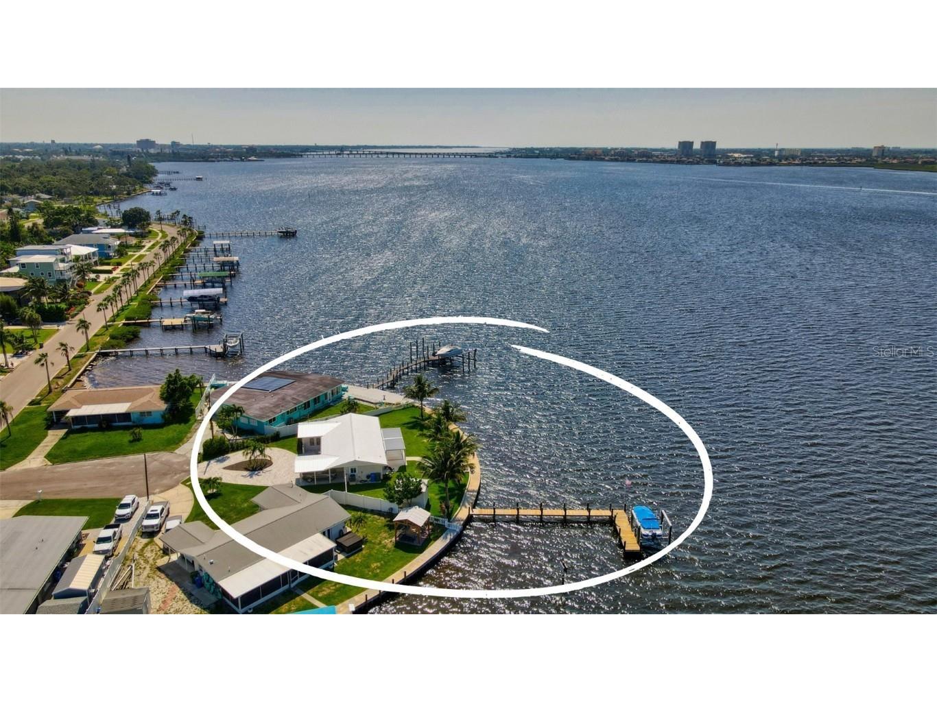 213 21st Street NE Bradenton FL 34208 - MANATEE RIVER A4574920 image1