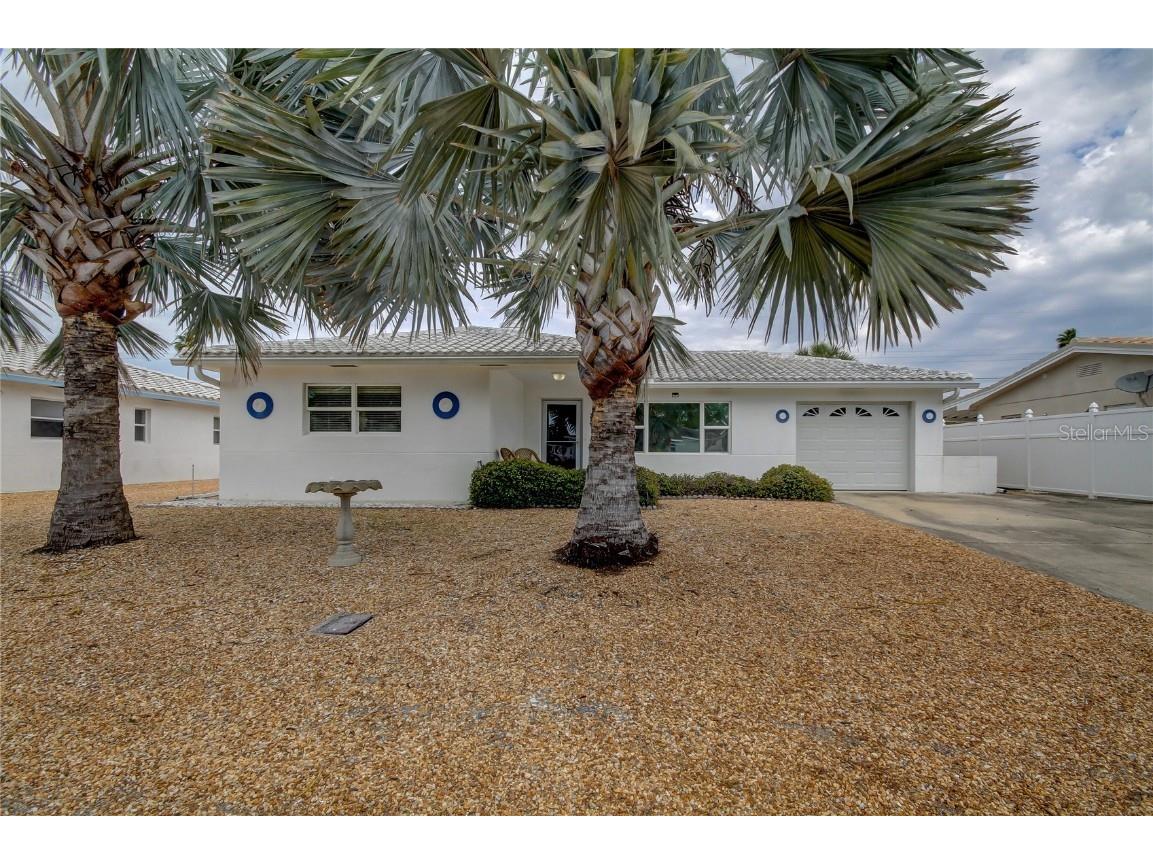 213 45th Avenue Saint Pete Beach FL 33706 U8155614 image1