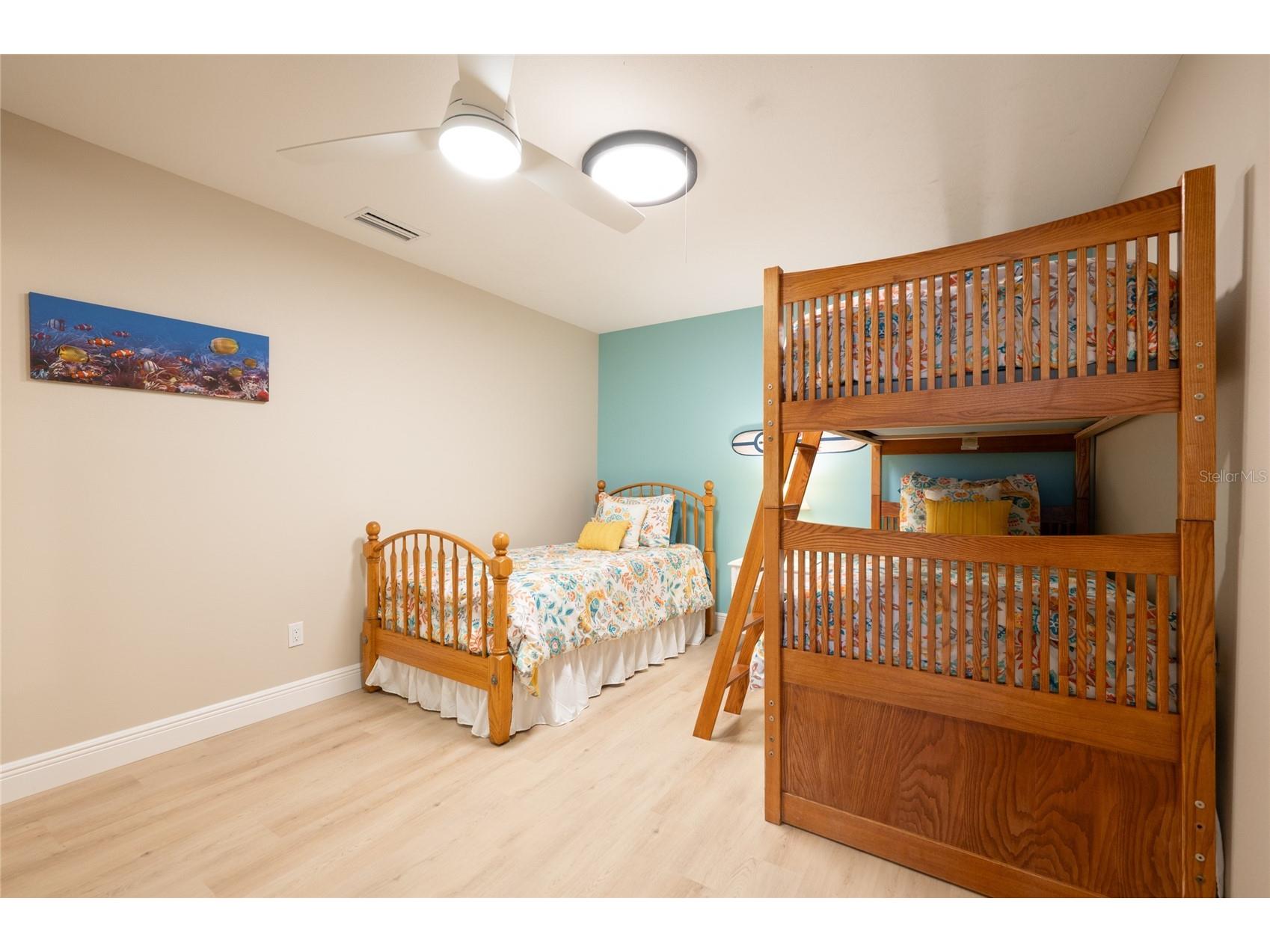213 75th Street Holmes Beach FL 34217 A4673233 image22