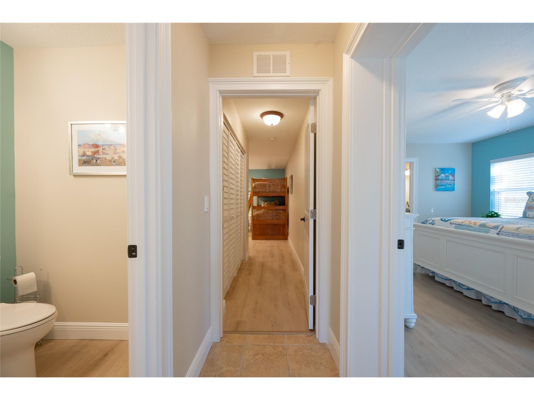 213 75th Street Holmes Beach FL 34217 A4673233 image26