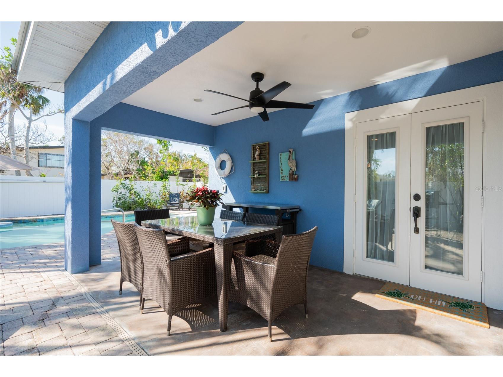 213 75th Street Holmes Beach FL 34217 A4673233 image38