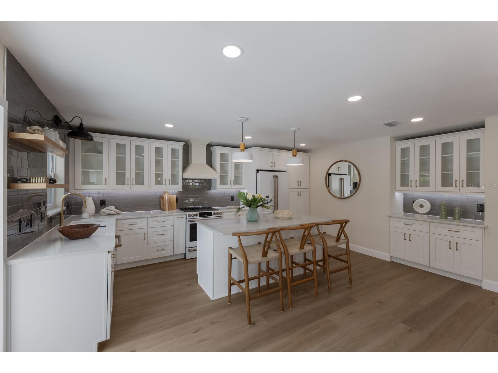 213 83rd Street #EAST VILLA/UNIT A Holmes Beach FL 34217 A4677598 image18